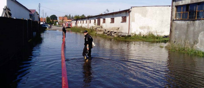  Braniewo i powiat braniewski. Stan wód ciągle prawie metr powyżej alarmowego. Obejrzyj zdjęcia 
