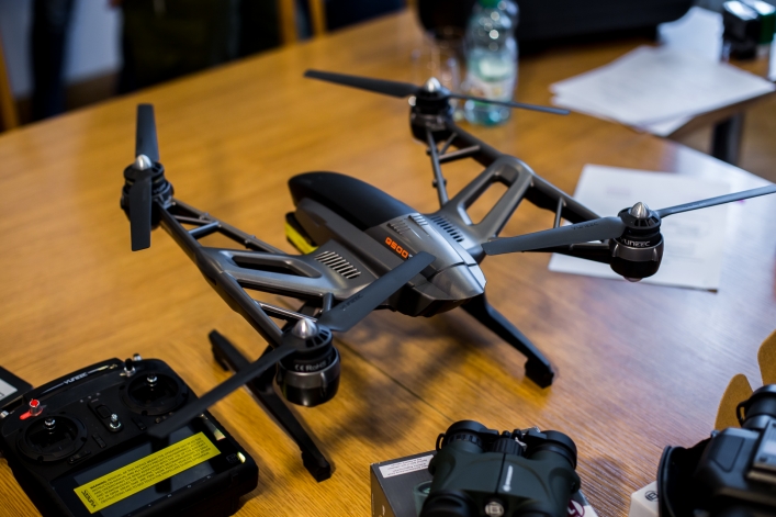  Dron, lornetki, kamery otrzymali mundurowi od prezydenta Elbląga (+zdjęcia) 