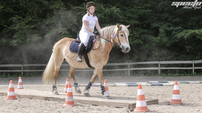  Inauguracja sezonu letniego PONY CUP 2018 w Piastowie 