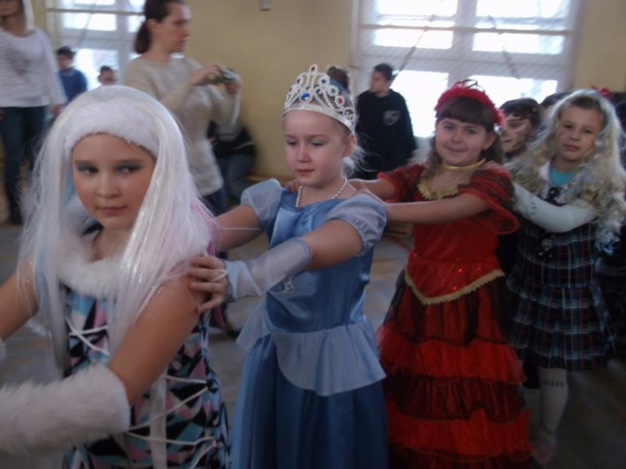   Zabawa karnawałowa w czternastce. Sprawdź, jak bawiły się dzieci!