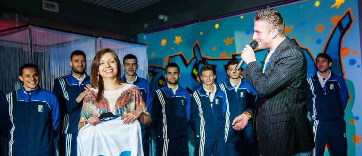 Piłkarze Olimpii zaprezentowali się w klubie Oxiden