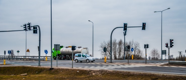 Kolejna sygnalizacja świetlna na S7? By było bezpieczniej