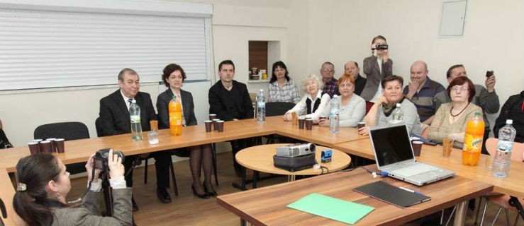 Prezydent z wizytą w Stowarzyszeniu Integracyjnym Głuchych