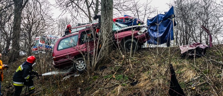 Tragiczny wypadek na drodze w kierunku Tolkmicka! Jedna osoba nie żyje!