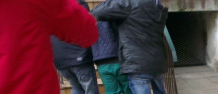 Czy 16-latek podejrzany o molestowanie opuści schronisko? Rzecznik Praw Dziecka analizuje akta