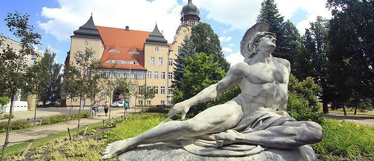Miasto szuka dyrektora. Kandydat jest jeden?