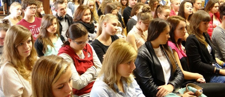 Debaty zdrowotne dla młodzieży