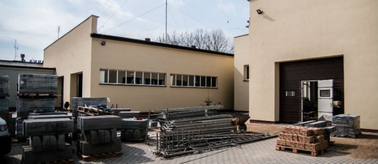 Pierwsza część modernizacji bazy Pogotowia Ratunkowego dobiega końca