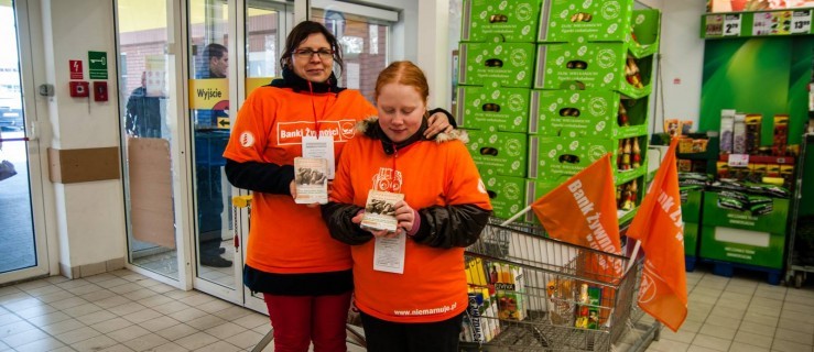 Trwa Wielkanocna Zbiórka Żywności dla najuboższych