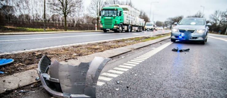 Kompletnie pijany mężczyzna spacerował siódemką