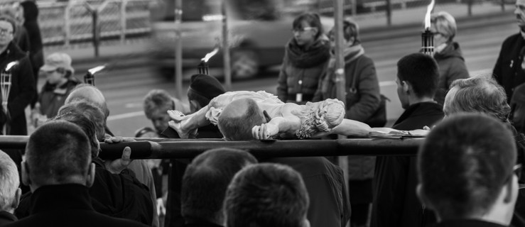 Droga Krzyżowa ulicami naszego miasta. Zobacz fotorelację