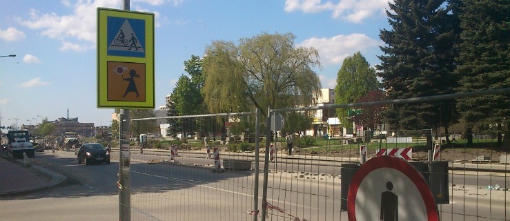 Budowa i chaos. Czy Nowowiejska powinna być zamknięta na czas remontu?