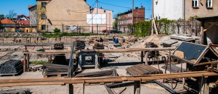 Nowy budynek przy ul. Hetmańskiej ma już fundamenty