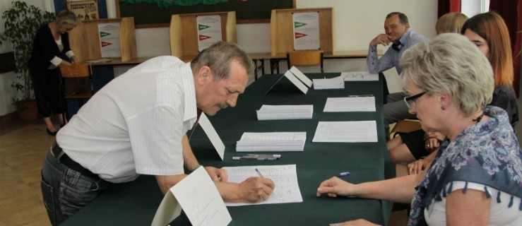 Marsz Platformy po zwycięstwo? To okaże się w listopadzie