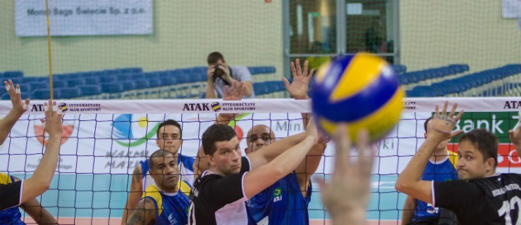 Minister i Pierwsza Dama nie przybyli na mistrzostwa. Oto miejsce niepełnosprawnych?