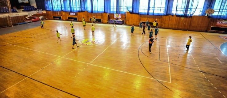 Parkiet w hali Międzyszkolnego Ośrodka Sportowego będzie remontowany