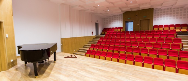 Szkoła Muzyczna na półmetku modernizacji. Zobacz zdjęcia i film