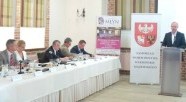 W Elblągu o przekopie przez Mierzeję. Prezydent Wilk nie pojawił się