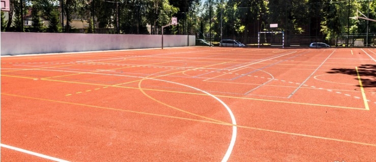 Uczniowie II Liceum będą mieli nowe boisko sportowe