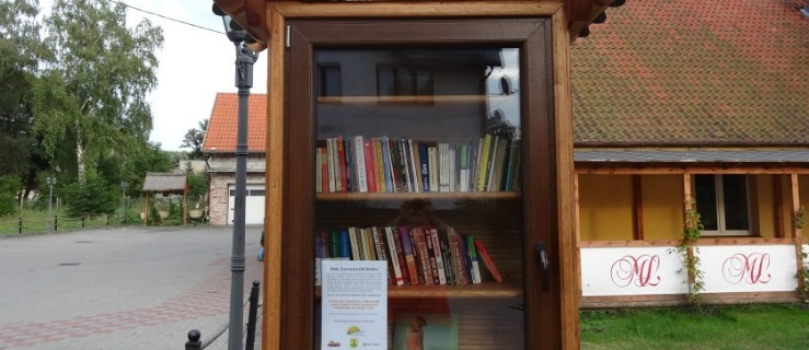 W Suchaczu otworzono Darmową Biblioteczkę