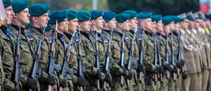 Czy powszechna służba wojskowa powinna zostać przywrócona?