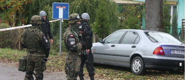 Policja i antyterroryści w akcji. Spokojnie, to tylko ćwiczenia