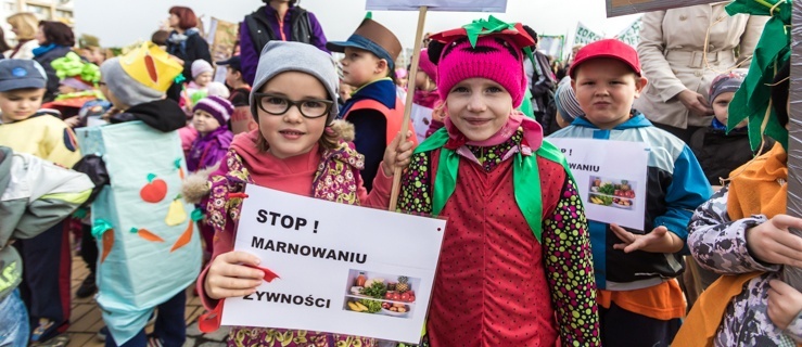 Szanuj żywność przyjacielu, bo na świecie głodnych wielu!