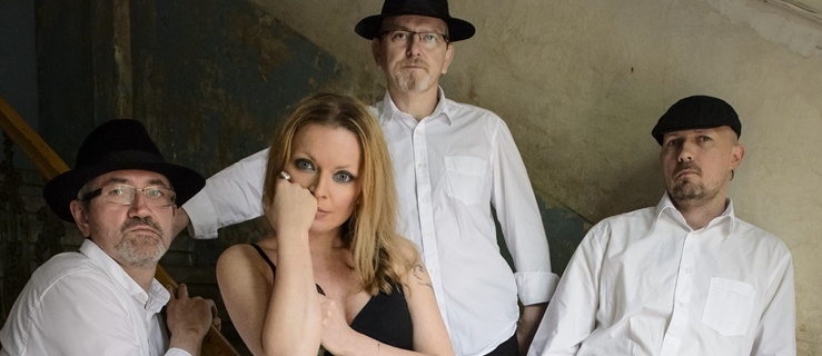  Koncert przepełniony emocjami.  Anna Maria Jopek, zespół KROKE i Elbląska Orkiestra Kameralna