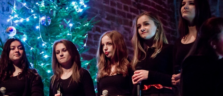 Świąteczny koncert młodych muzyków w Galerii EL