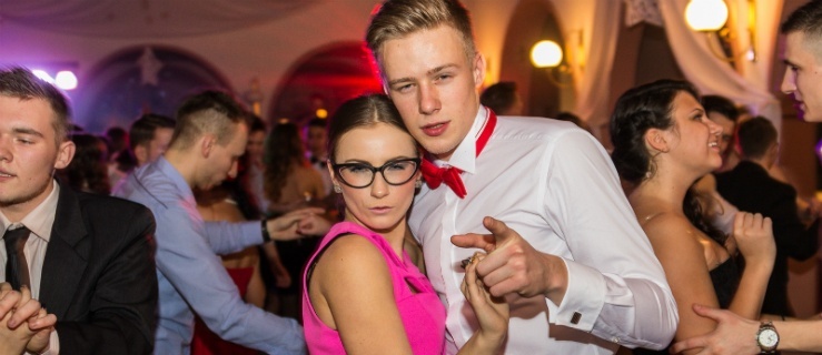 Studniówki 2015 - zobacz video z IV LO