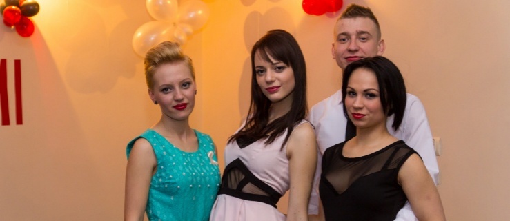 Studniówki 2015: ZSISiU w Elblągu - zobacz zdjęcia!