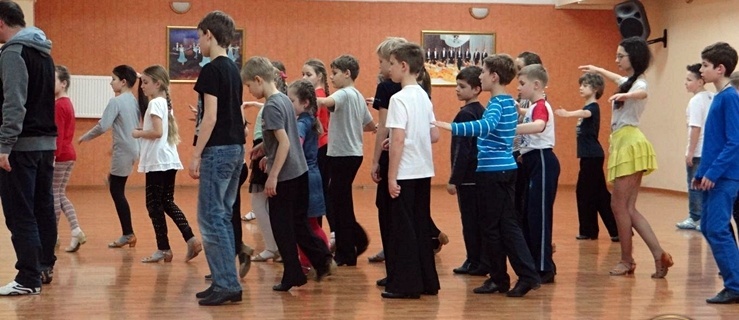 Ferie w  tanecznym rytmie. Promyk zaprasza na półzimowisko