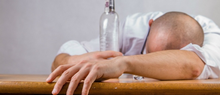 Alkoholizm - problem, którego nie można lekceważyć