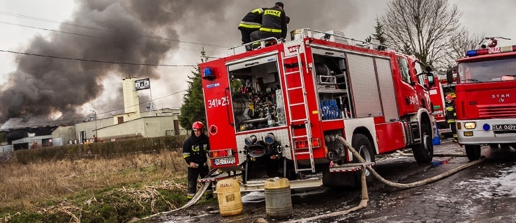 Pożar w fabryce świec. Będzie dochodzenie