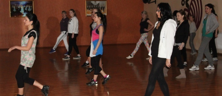 Żywiołowa salsa, szalona zumba i cellustop