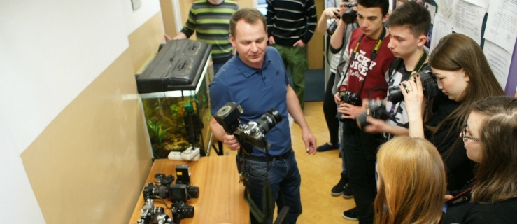 Uczniowie ZSTH poznawali tajniki pracy policyjnych techników