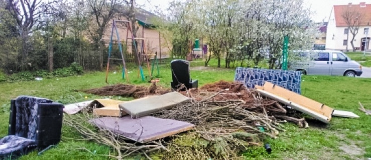 Elblążanie o wysypiskach śmieci często alarmują Straż Miejską  
