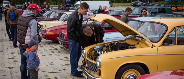 Za taką bryką każdy się obejrzy. I Zlot Elbląskich Klasyków (Zdjęcia)