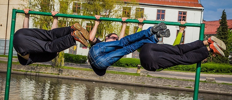 Jedni chcą się ich pozbyć, inni biją im brawo. Elbląski street workout (Wywiad)