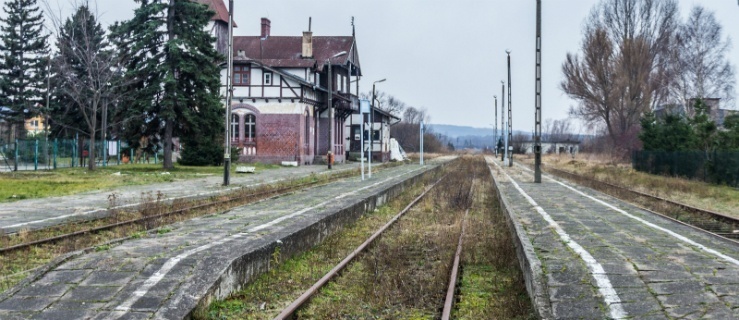 PLK rozmawia z samorządami. Uda się uratować Kolej Nadzalewową?