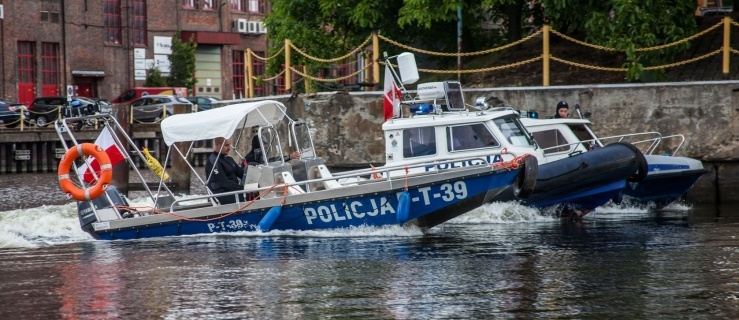 Policja prezentuje nowy nabytek do zadań specjalnych