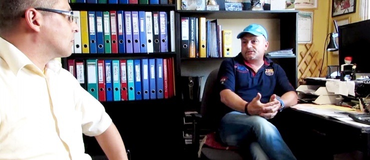 Kto się buduje, kto się zamyka? Zobacz video