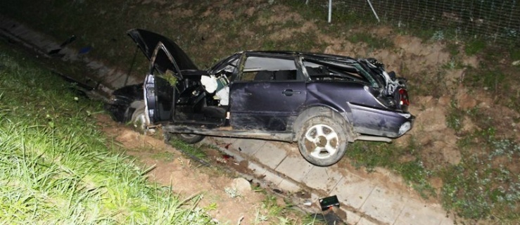 27-letni elblążanin dachował volkswagenem 