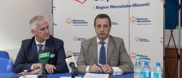 Jerzy Wcisła, szef PO, pierwszy z prawej