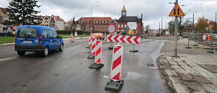 Eurovia wstrzymała prace na drogach 503 i 504