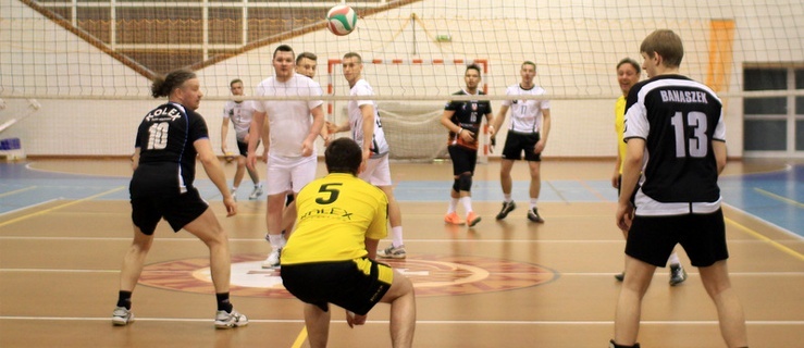 Po trzech kolejkach siatkarska czołówka bez zmian