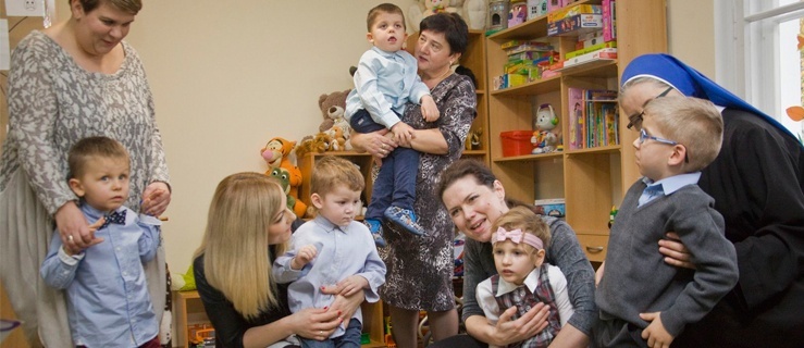 Łzy, emocje, dzieci, radość, wzruszenie - przedszkole przy SOSW nr 1 już działa!