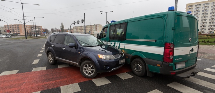 Kompletnie pijany uderzył w Żandarmerię Wojskową