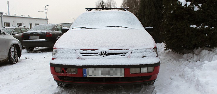 Za nieodśnieżony samochód możesz otrzymać nawet 500 zł mandatu