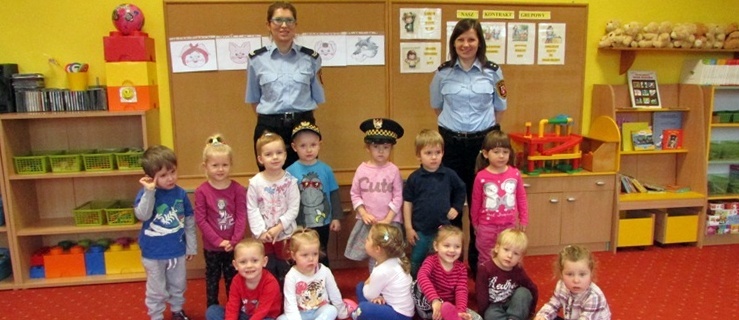 Pierwsze kroki ze Strażą Miejską w Przedszkolu nr 17
